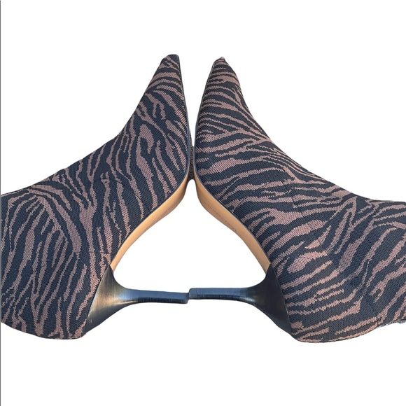 Vince Camuto women boots|  Animal Print | Color: Black /brown | Size: 8M (38.5) - Picture 9 of 13